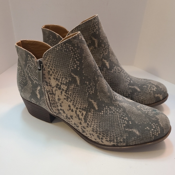 Lucky Brand Women Bekleen Faux Snakeskin Leather Ankle Boot  Size 6 1/2 - Picture 2 of 6